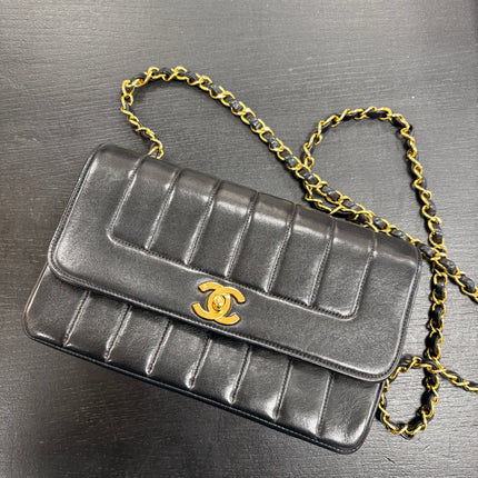 Sac Chanel à rabat vintage