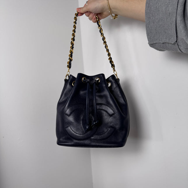 Sac seau Chanel vintage