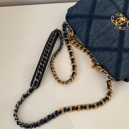 Sac Chanel 19 Small denim