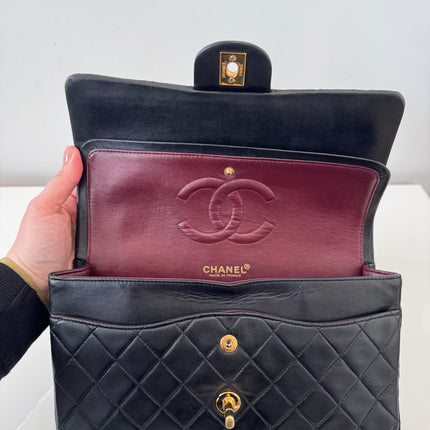 Sac Chanel Timeless vintage 25 cm noir
