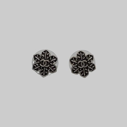 Boucles d’oreilles Flocons Chanel