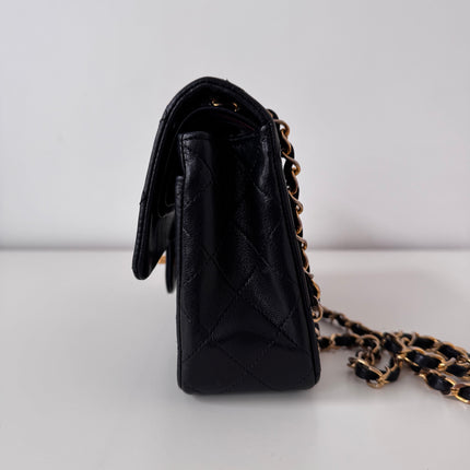 Sac Chanel Timeless 23cm Vintage noir
