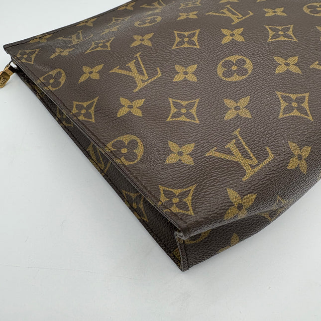 Poche Toilette Louis Vuitton