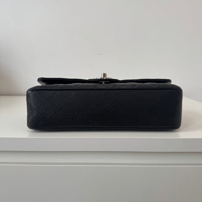 Sac Chanel 11.12 timeless classique cuir caviar