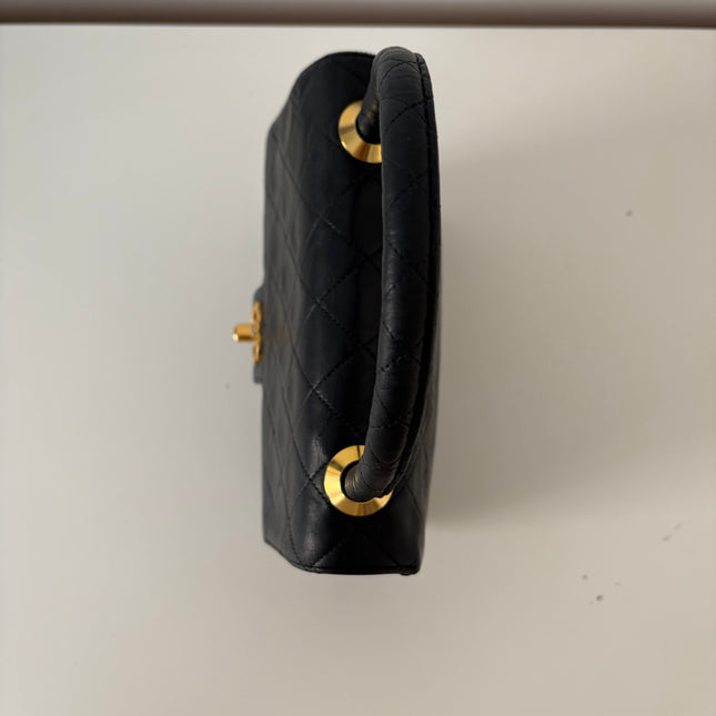 Sac Chanel vintage top handle noir