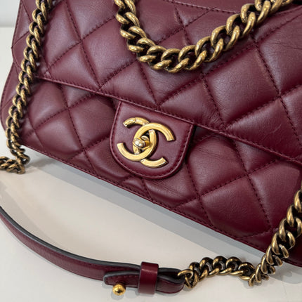 Sac Chanel Perfect Edge bordeaux épaule