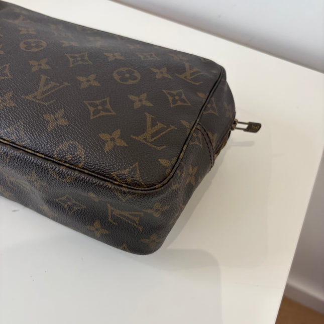 Trousse de toilette 28 Louis Vuitton
