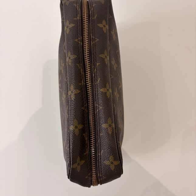Trousse de toilette Louis Vuitton monogram 23cm