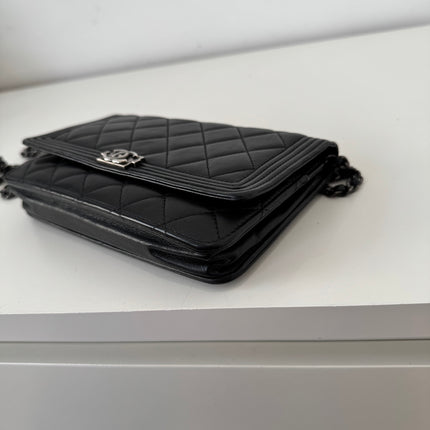 Sac Chanel Wallet on chain Boy Noir