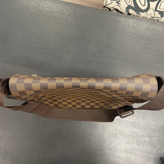 Sacoche Bastille Damier Louis Vuitton