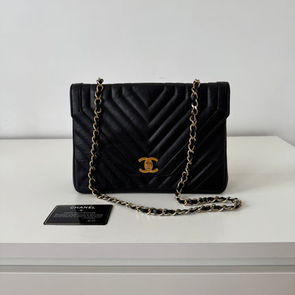 Sac Chanel Épaule Vintage Chevrons Noir