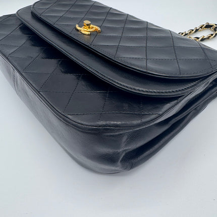 Sac Chanel Timeless Demi-Lune Noir