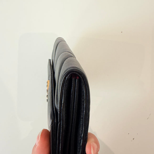 Portefeuille Chanel long à rabat 19