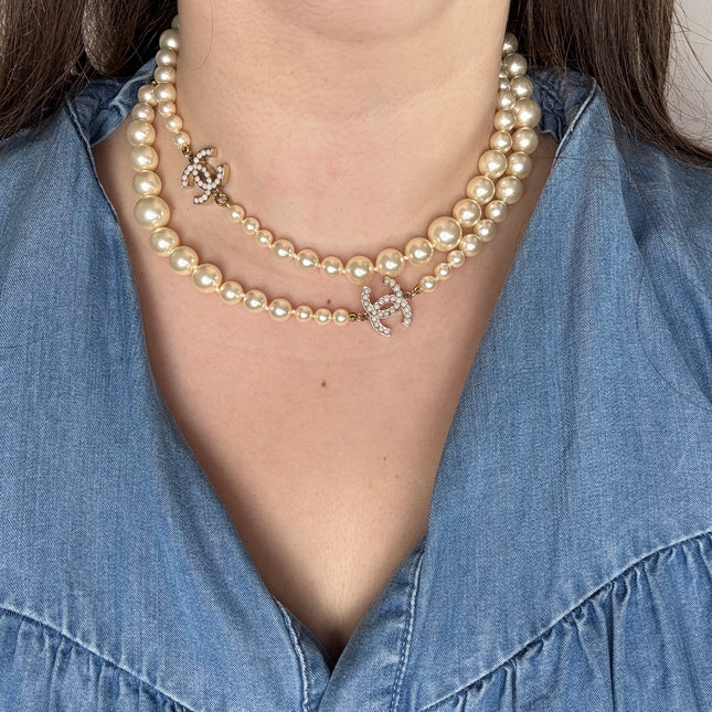 Sautoir Chanel perles