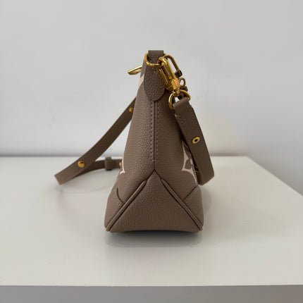 Sac Louis Vuitton Boulogne PM Cuir Empreinte Bicolore