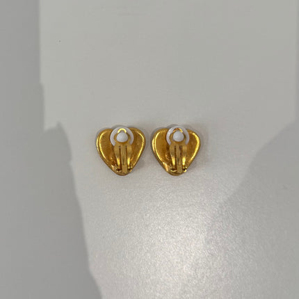 Boucles d’oreilles Chanel vintage cœurs clips