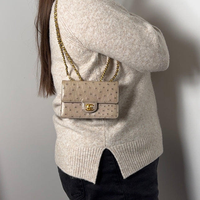 Sac Chanel Mini Timeless Vintage Autruche Beige