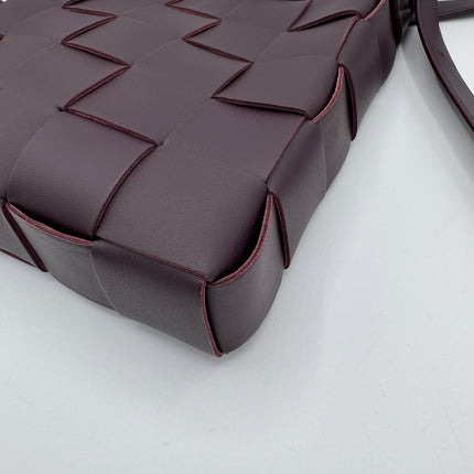 Sac Bottega Veneta Cassette vertical prune