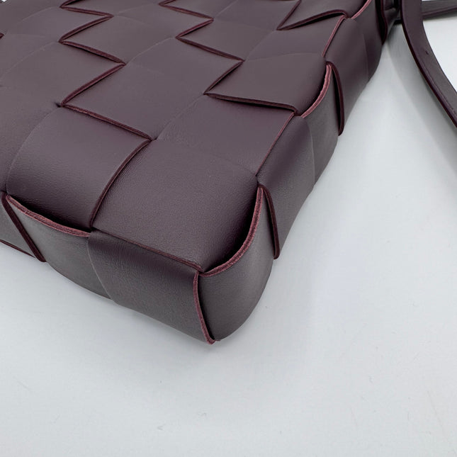 Sac Bottega Veneta Cassette vertical prune