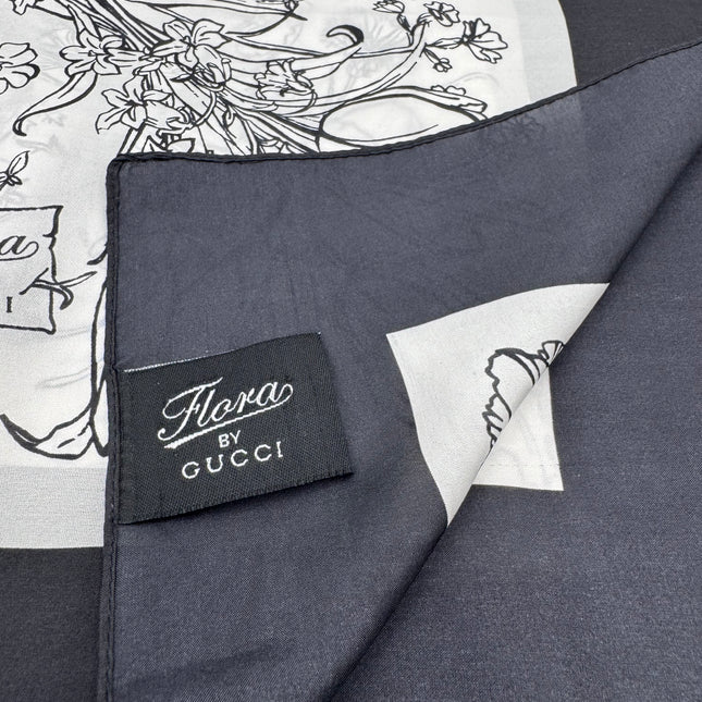 Carré Gucci 63cm Flora Noir & Blanc