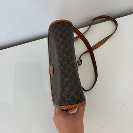 Sac Celine demie-lune bandoulière