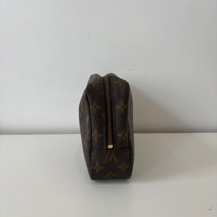 Trousse de toilette Louis Vuitton 23cm