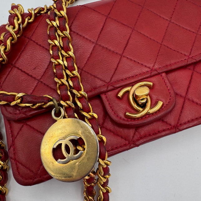 Sac Chanel Mini Timeless Vintage Rouge