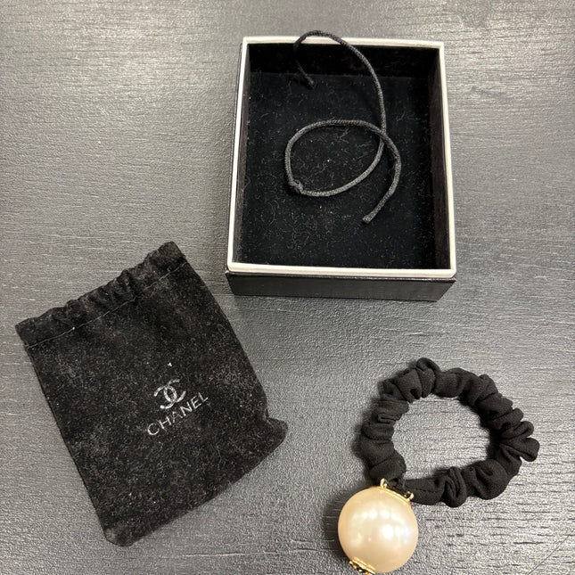 Chouchou Chanel