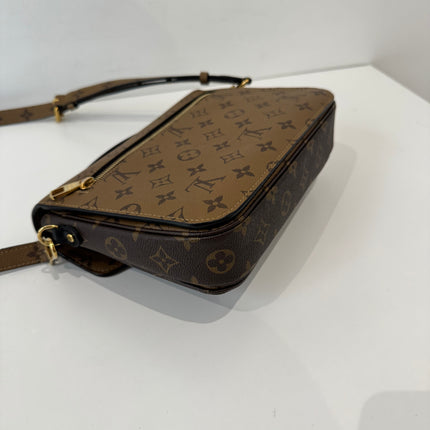 Pochette Métis Louis Vuitton Monogram reverse