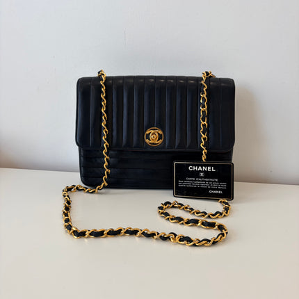Sac Chanel Vintage matelassé Vertical