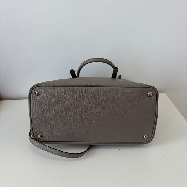 Sac Prada Double Cuir Saffiano Argile bandoulière