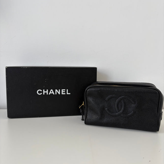 Trousse Chanel cuir caviar