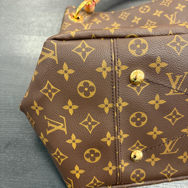 Sac Louis Vuitton Artsy MM