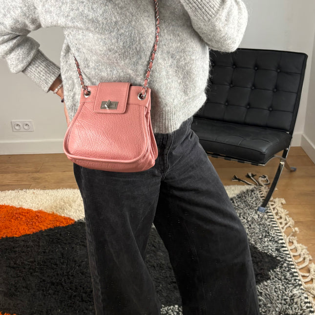 Sac Chanel fermoir 2.55