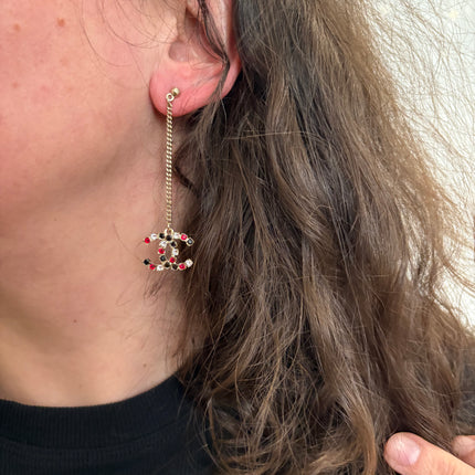Boucles d’oreilles pendantes Chanel