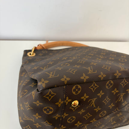Sac Louis Vuitton Artsy Mm