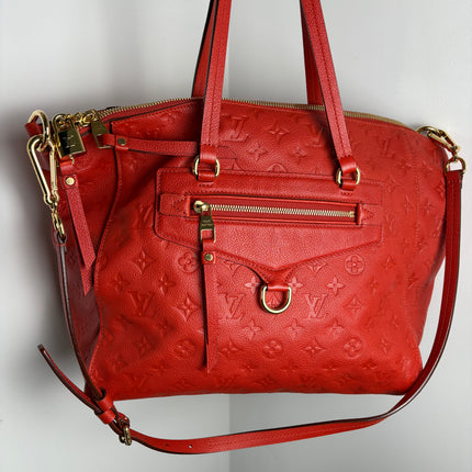 Sac Louis Vuitton Lumineuse cuir empreinte rouge