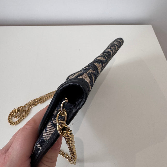 Pochette Wallet on chain Dior
