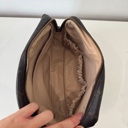 Trousse de toilette Louis Vuitton 23cm Monogram