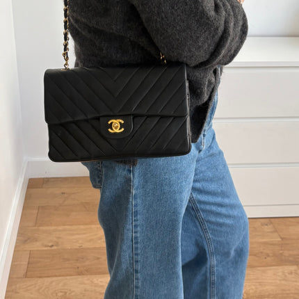 Sac Chanel Timeless chevrons noir