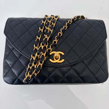 Sac Chanel Moon matelassé bandoulière