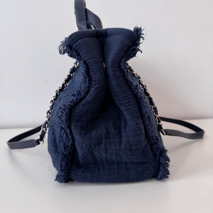 Cabas Chanel Deauville navy blue