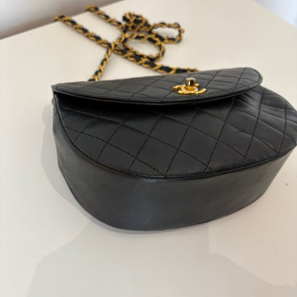Sac Chanel Demi lune vintage
