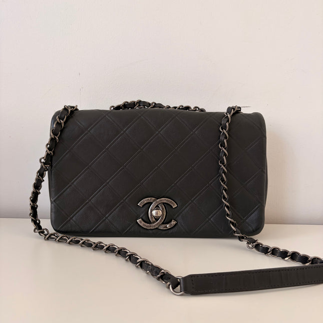 Sac Chanel single flap gris