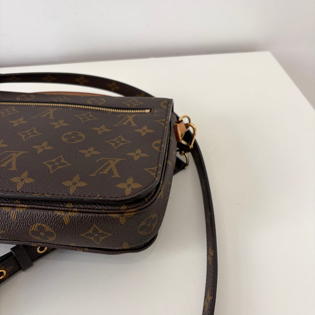 Sac Pochette Louis Vuitton Métis Monogram
