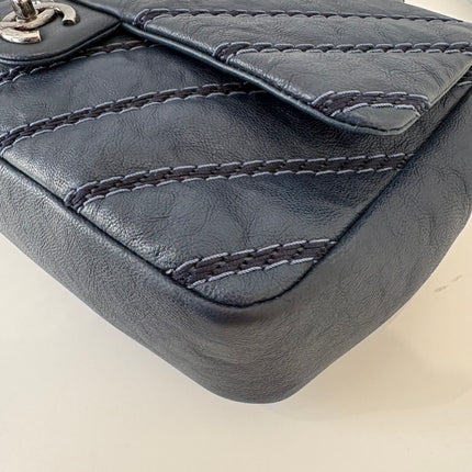 Sac Chanel Timeless chevrons bleus