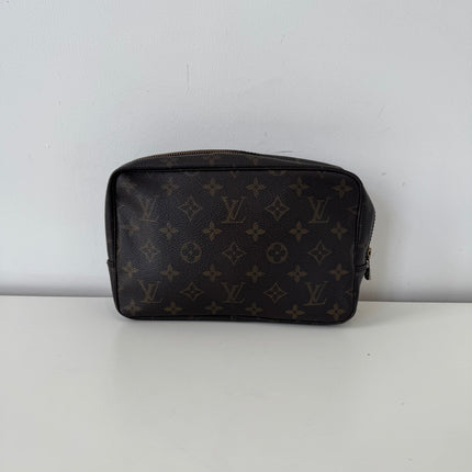Trousse de toilette Louis Vuitton 23cm Monogram