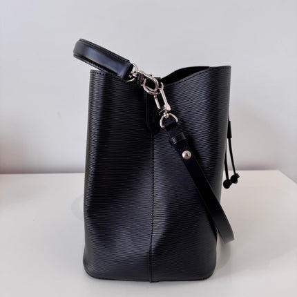Sac Louis Vuitton Neo Noé Cuir Épi Noir