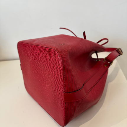 Sac Louis Vuitton Noé PM Épi Rouge