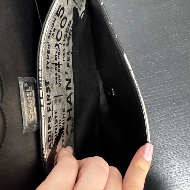 Sac Chanel Timeless édition limitée Graffiti Ladies first